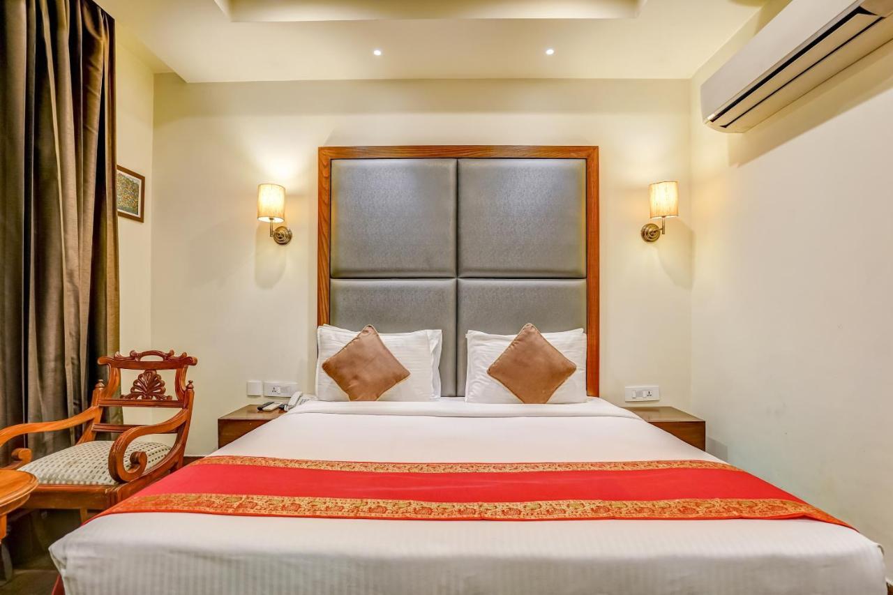 Townhouse 552Hotel Royal Court Jalandhar Bagian luar foto