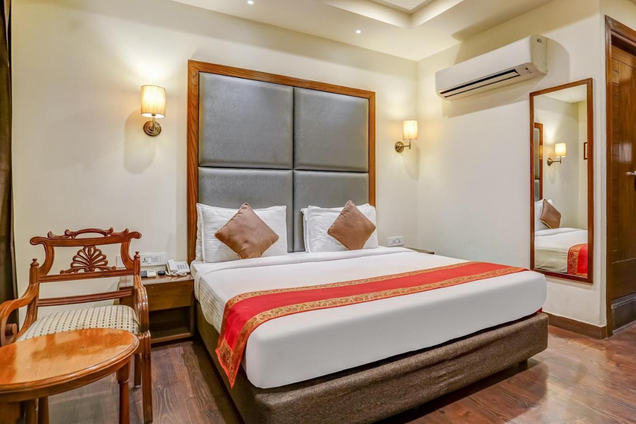 Townhouse 552Hotel Royal Court Jalandhar Bagian luar foto
